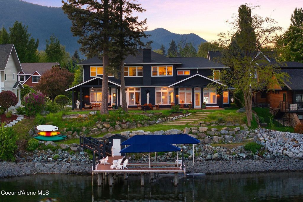 Photo of 1515 Northshore Dr, Sandpoint, ID 83864 (MLS # 25-5463)