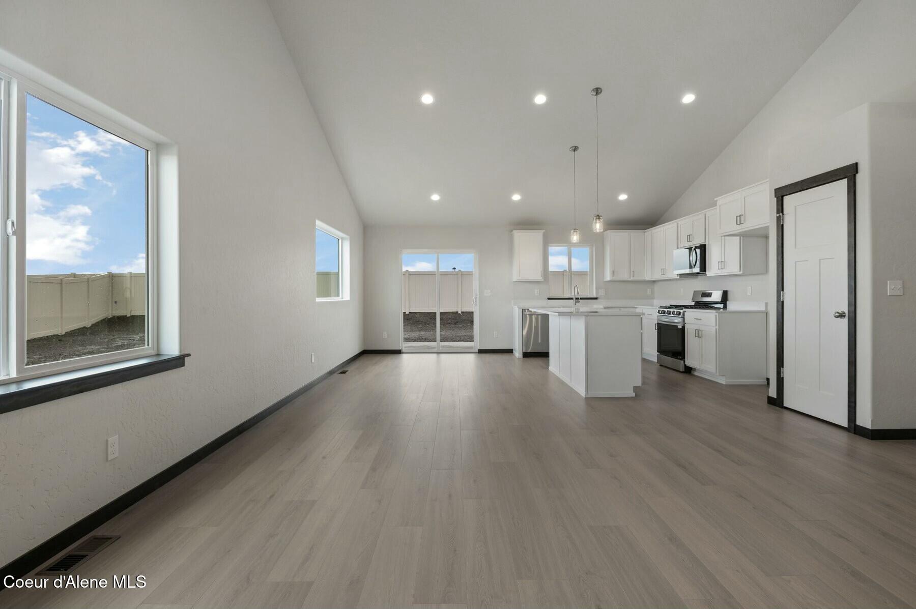 13706 N Apex Way, Hayden, Idaho image 18