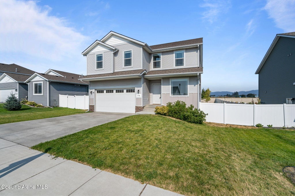Photo of 9798 Heston Loop, Hayden, ID 83835 (MLS # 26-8096)