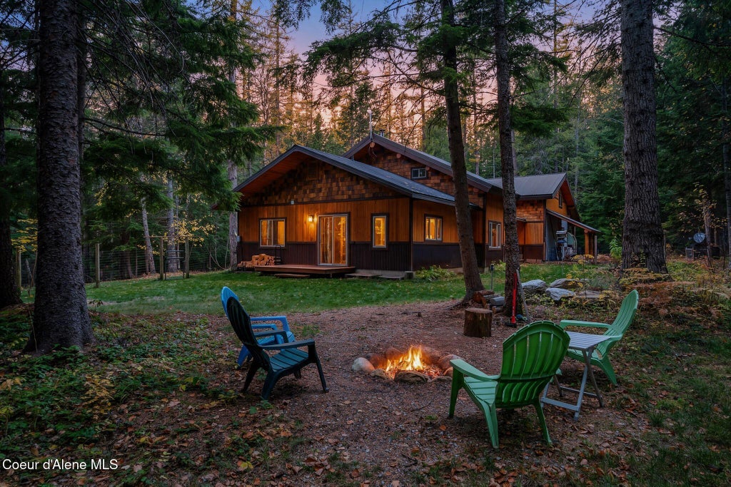 Photo of 137 Puffin RD, Sandpoint, ID 83864 (MLS # 26-10560)