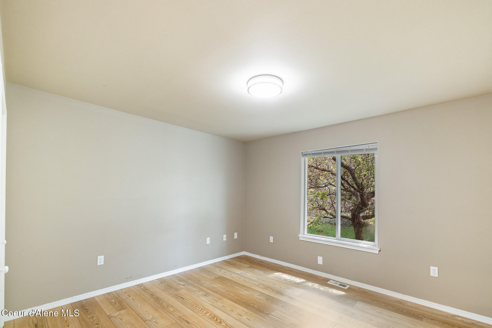 2450 E Black Forest, Post Falls, Alaska image 22