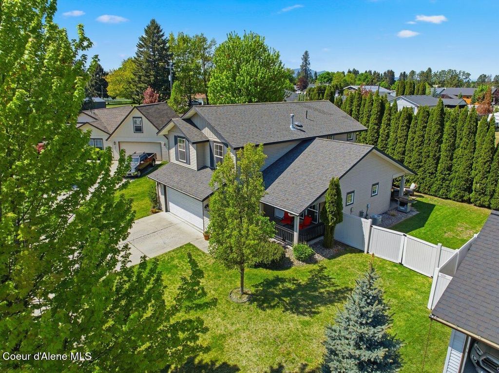 Photo of 1291 Center Green Green, Coeur dAlene, ID 83815 (MLS # 26-3385)