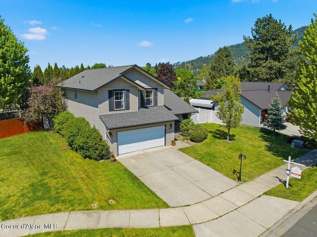 Photo of 1291 Center Green Green, Coeur dAlene, ID 83815 (MLS # 26-3385)