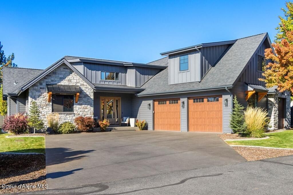 Photo of 1276 Hofmeister Ct, Hayden Lake, ID 83835 (MLS # 26-99)