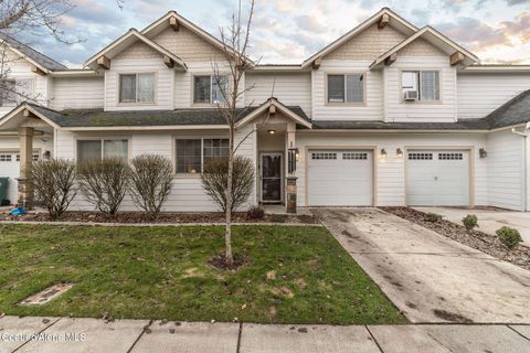 Photo of 1154 WILLOW LAKE Lake, Coeur dAlene, ID 83815 (MLS # 25-11489)