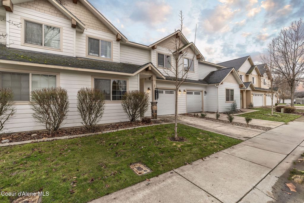 Photo of 1154 WILLOW LAKE Lake, Coeur dAlene, ID 83815 (MLS # 25-11489)