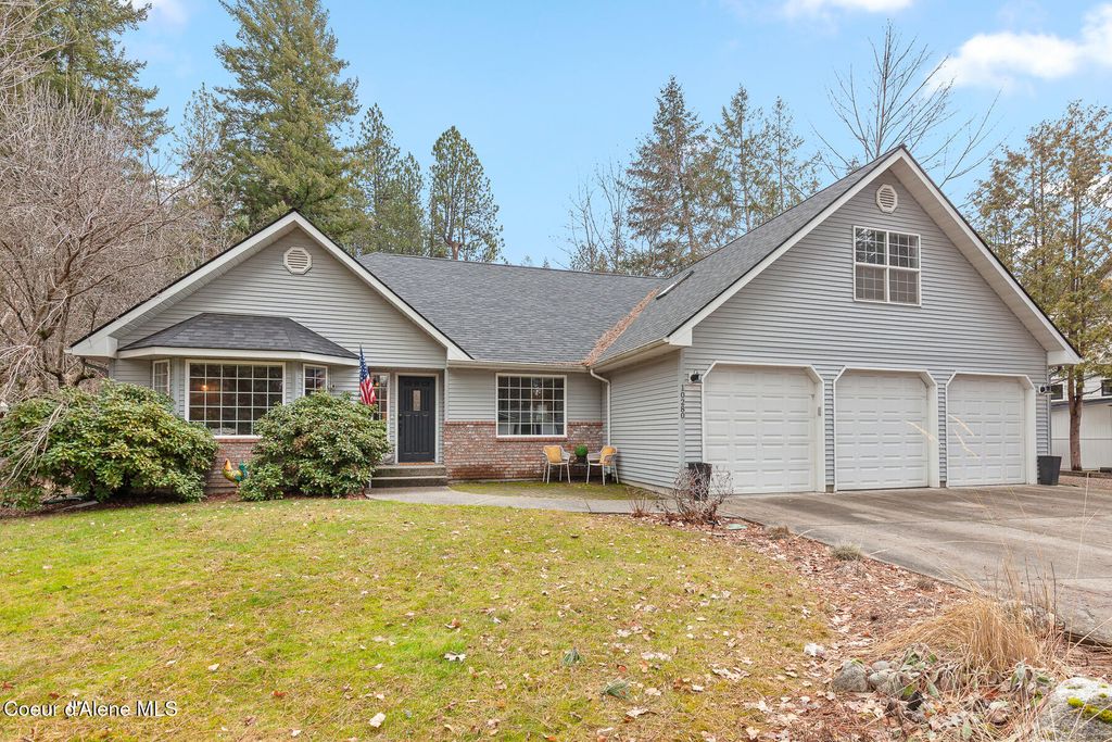 Photo of 10280 Pines, Hayden Lake, ID 83835 (MLS # 26-1745)