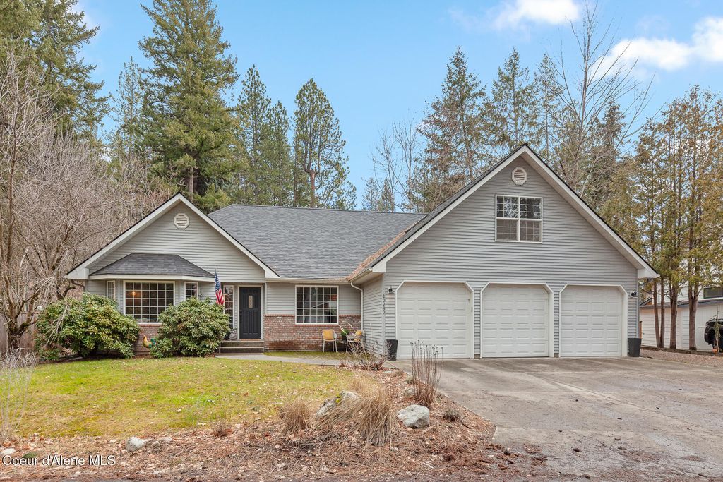 Photo of 10280 Pines, Hayden Lake, ID 83835 (MLS # 26-1745)