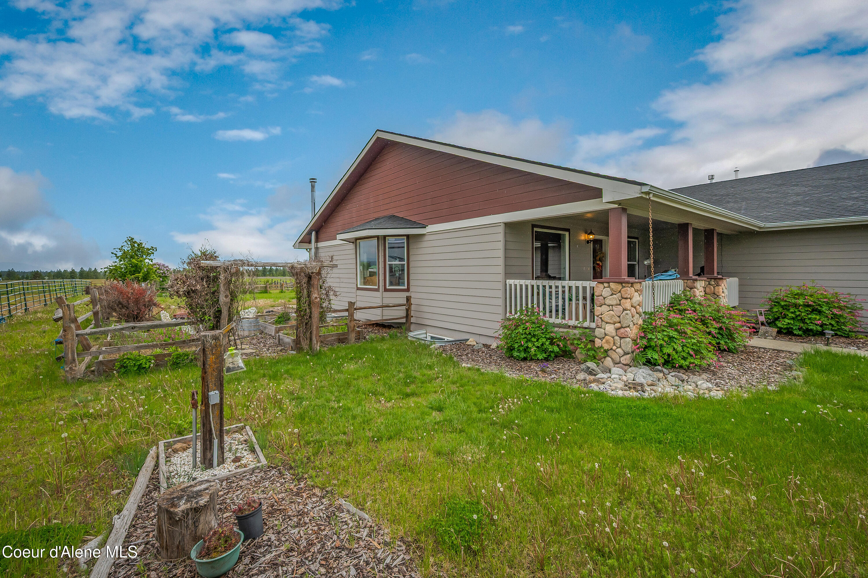 222 E Remington Rd, Athol, Idaho image 5