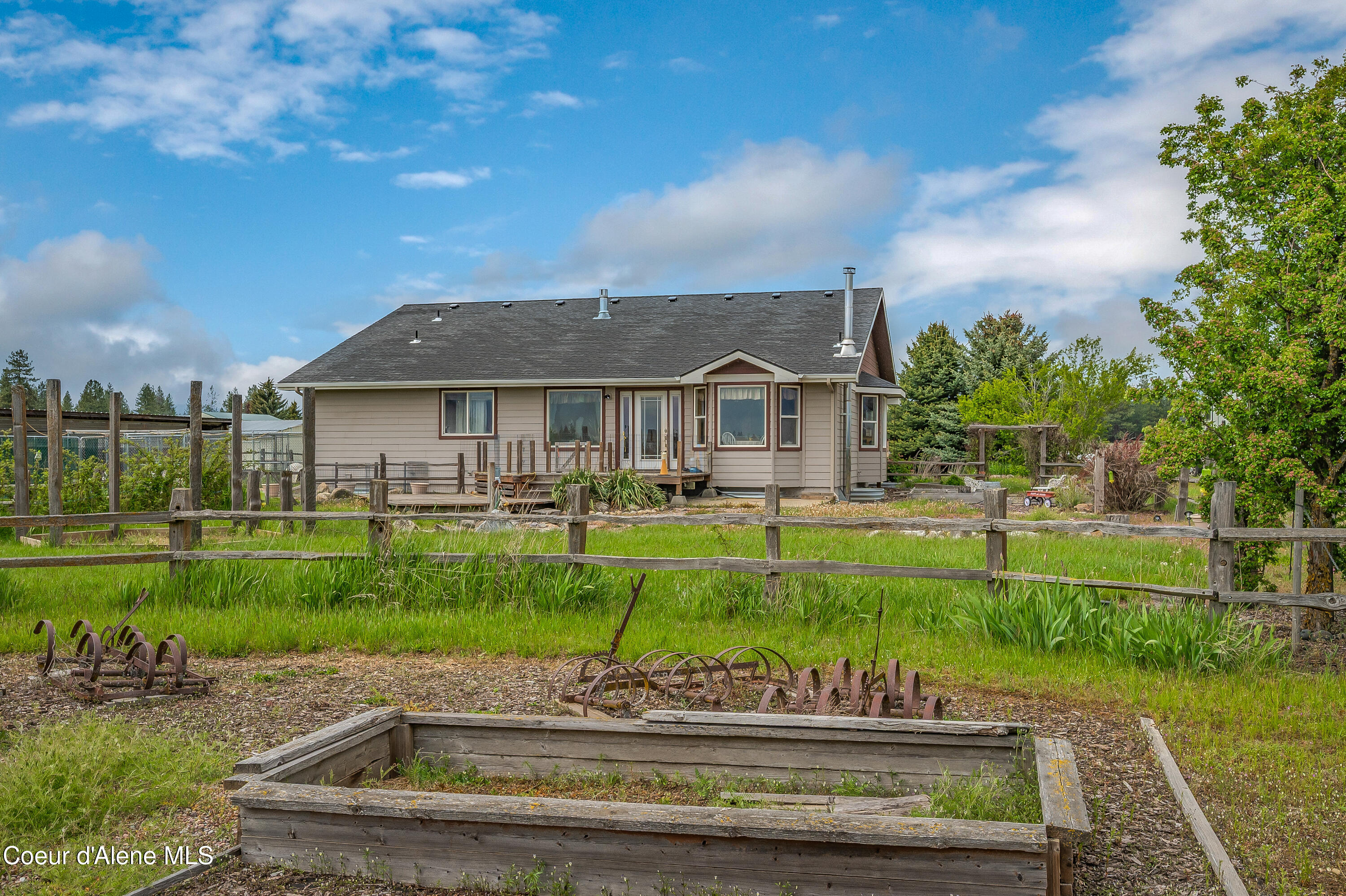 222 E Remington Rd, Athol, Idaho image 9