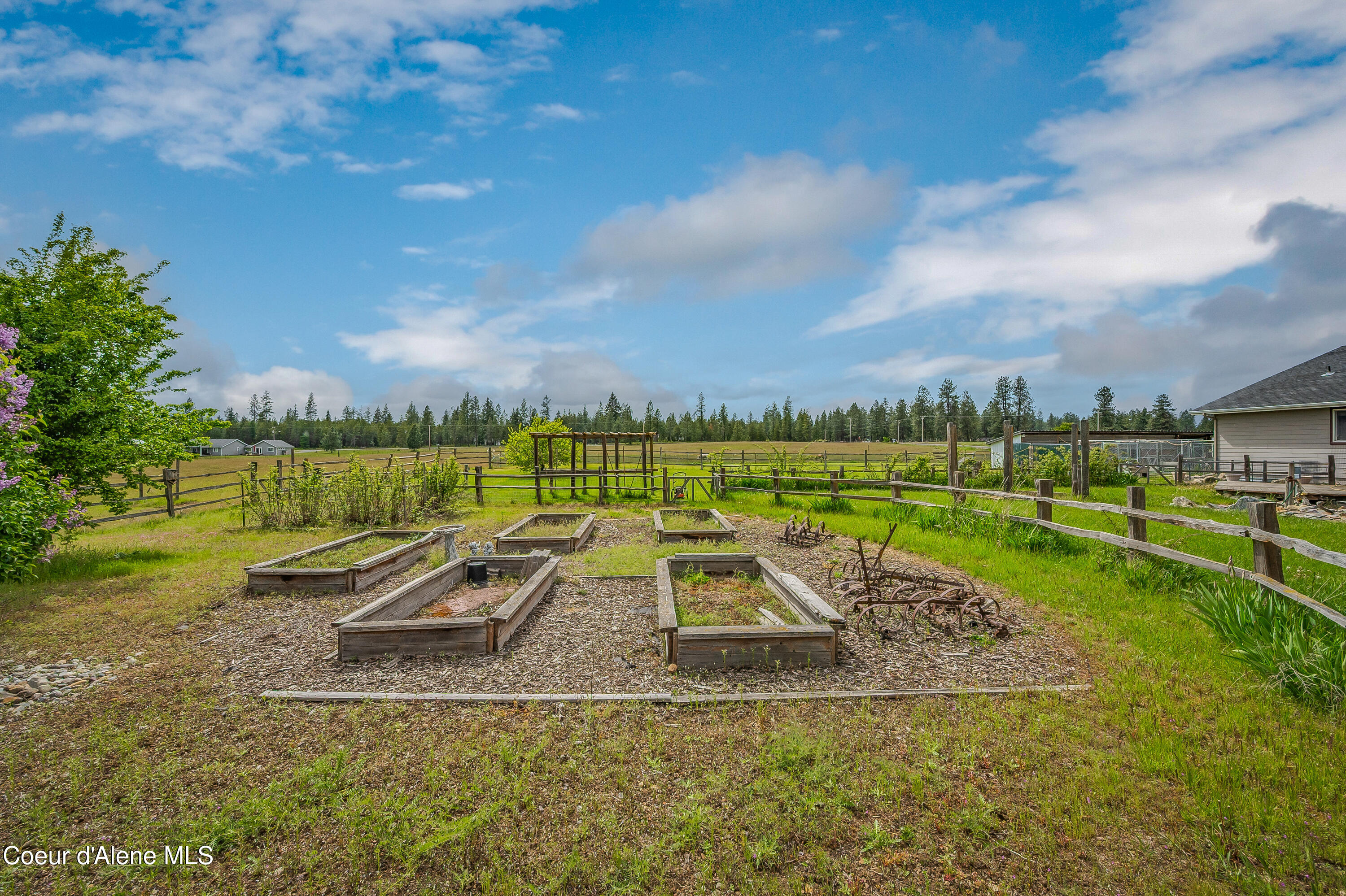 222 E Remington Rd, Athol, Idaho image 12