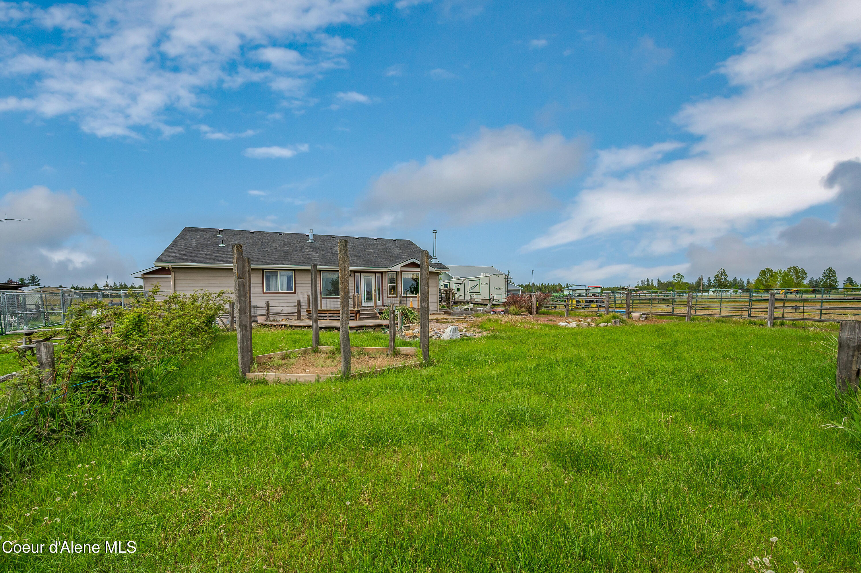 222 E Remington Rd, Athol, Idaho image 8