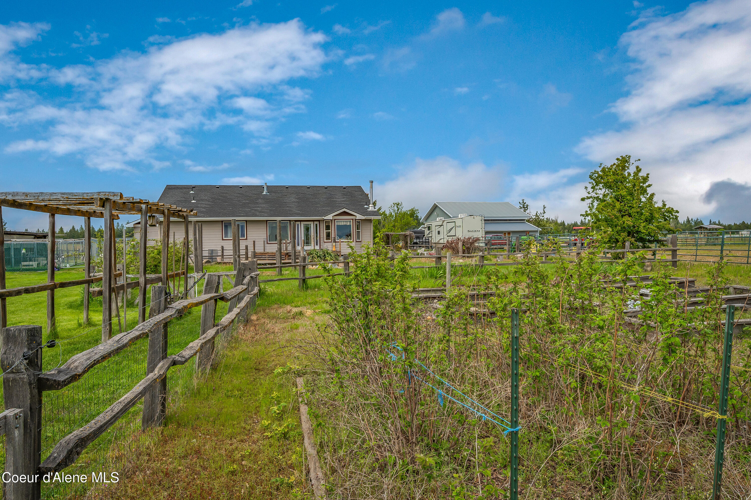 222 E Remington Rd, Athol, Idaho image 11