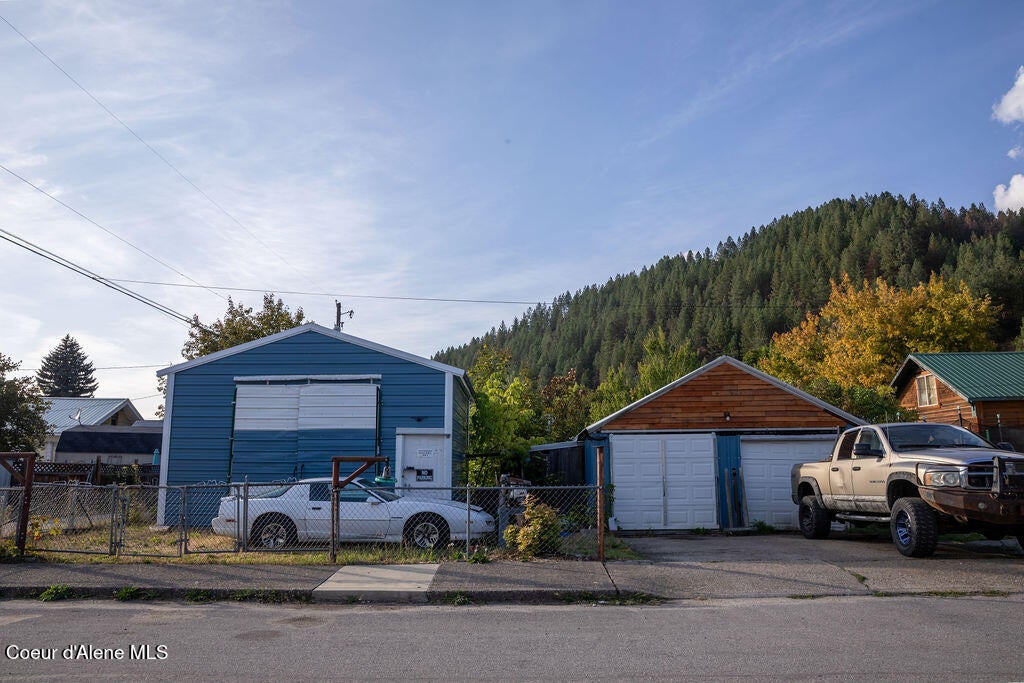 Photo of 401 Mission Ave, Kellogg, ID 83837 (MLS # 26-9403)