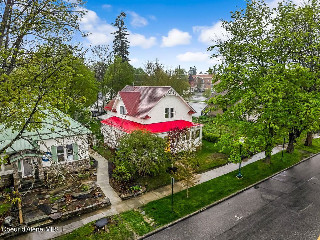 Photo of 413 Church St, Sandpoint, ID 83864 (MLS # 24-10265)