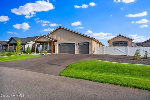 Photo of 8108 Splitrail Ave, Rathdrum, ID 83858 (MLS # 26-5171)