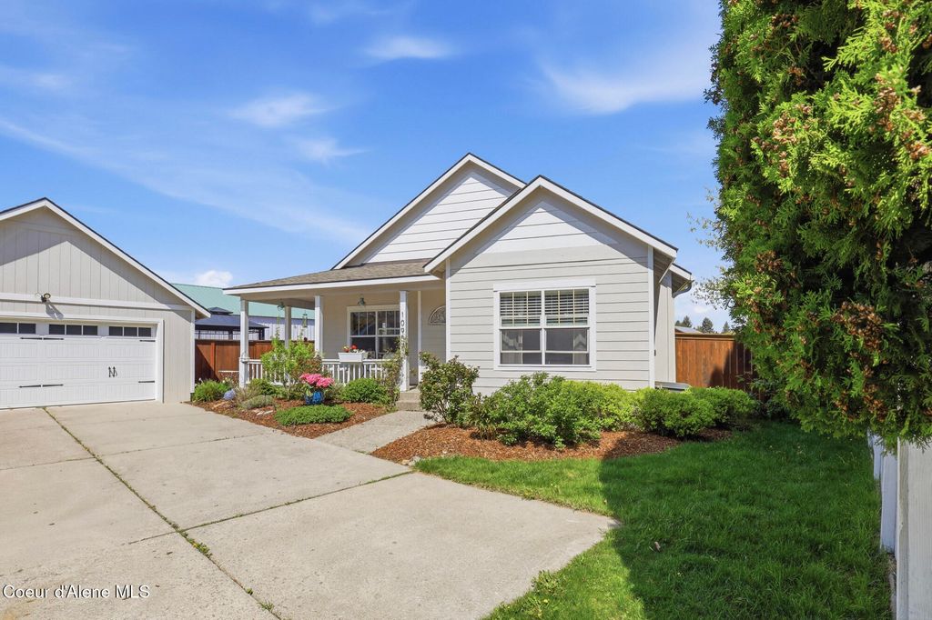 Photo of 10957 DANIELLE Rd, Hayden, ID 83835 (MLS # 26-4614)