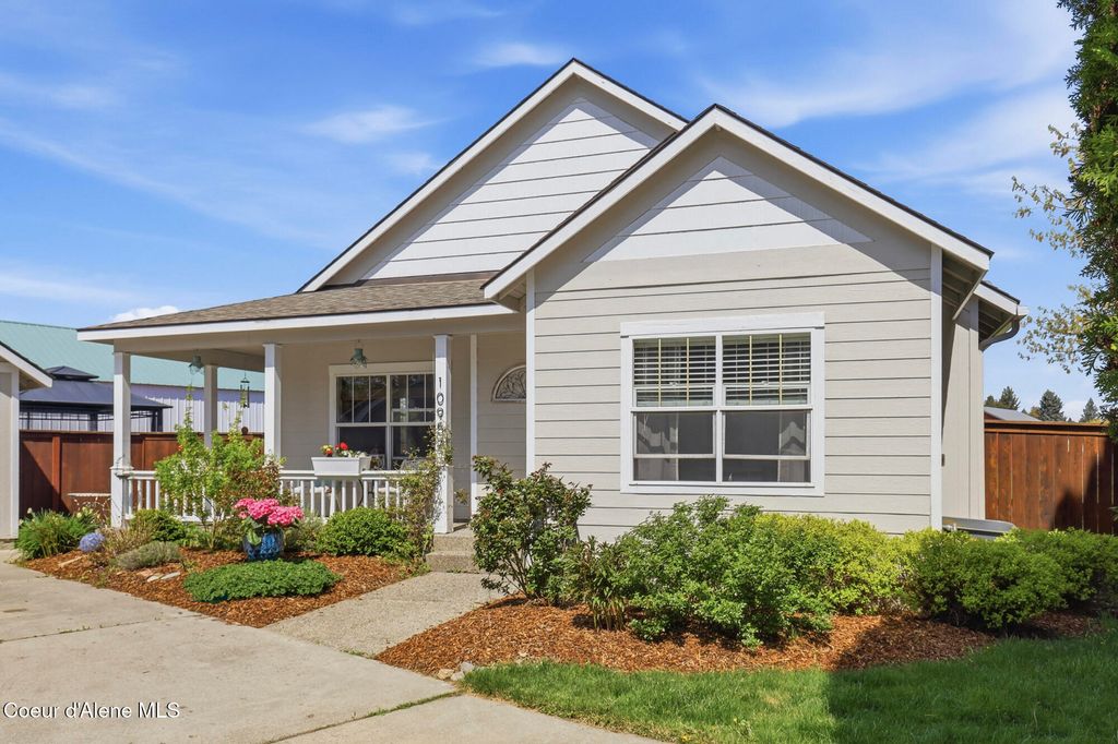 Photo of 10957 DANIELLE Rd, Hayden, ID 83835 (MLS # 26-4614)