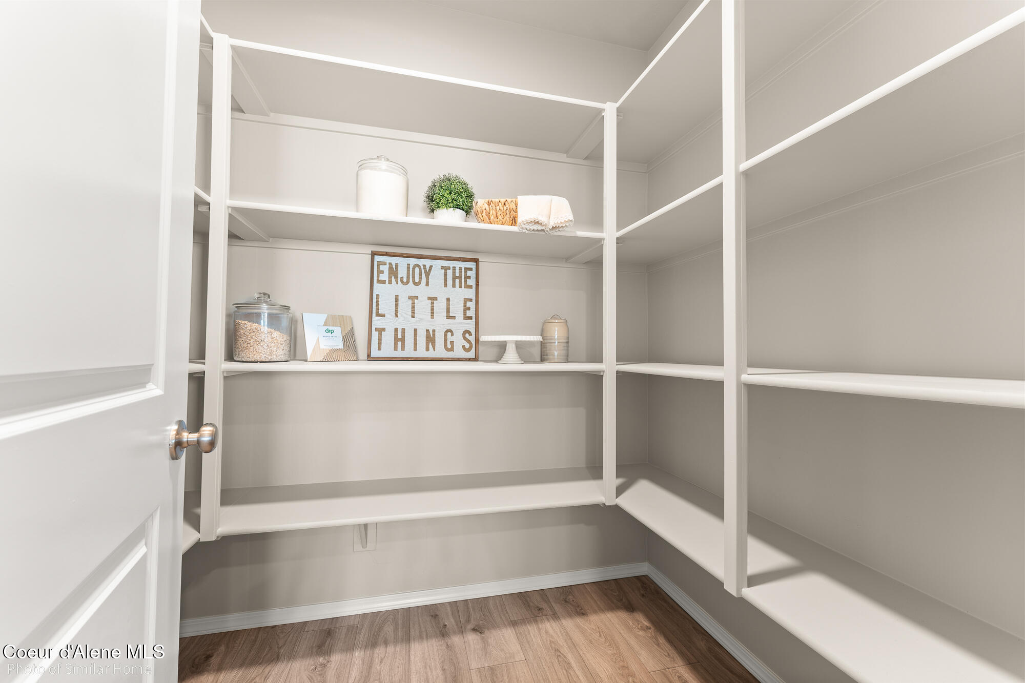 Post Falls, Idaho 83854, United States, 3 Bedrooms Bedrooms, ,2 BathroomsBathrooms,Residential,Active,198169