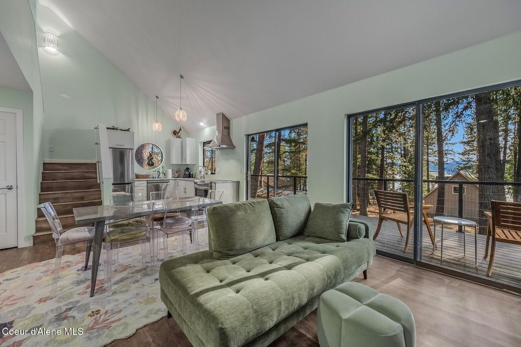 Photo of 18352 Crossbill Rd, Coeur dAlene, ID 83814 (MLS # 26-1282)