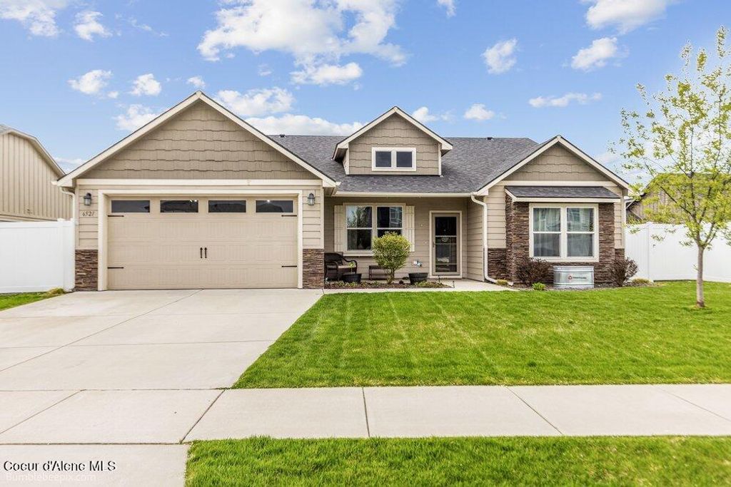 Photo of 6521 Irish Cir, Rathdrum, ID 83858 (MLS # 26-4212)