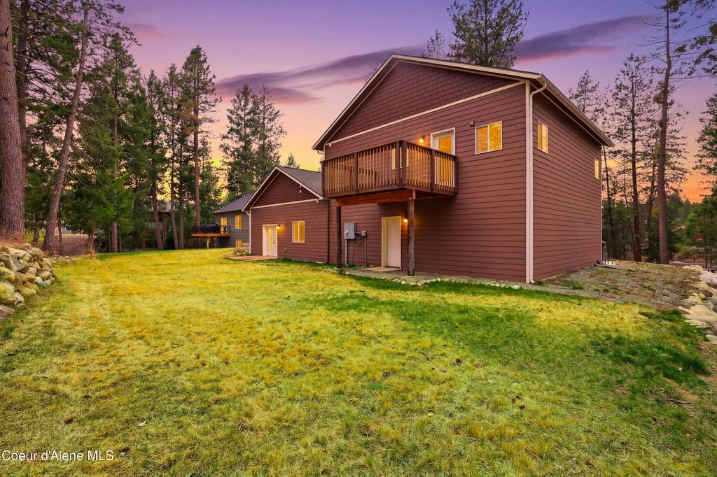 Photo of 253 Hanaford Rd, Blanchard, ID 83804 (MLS # 26-2656)