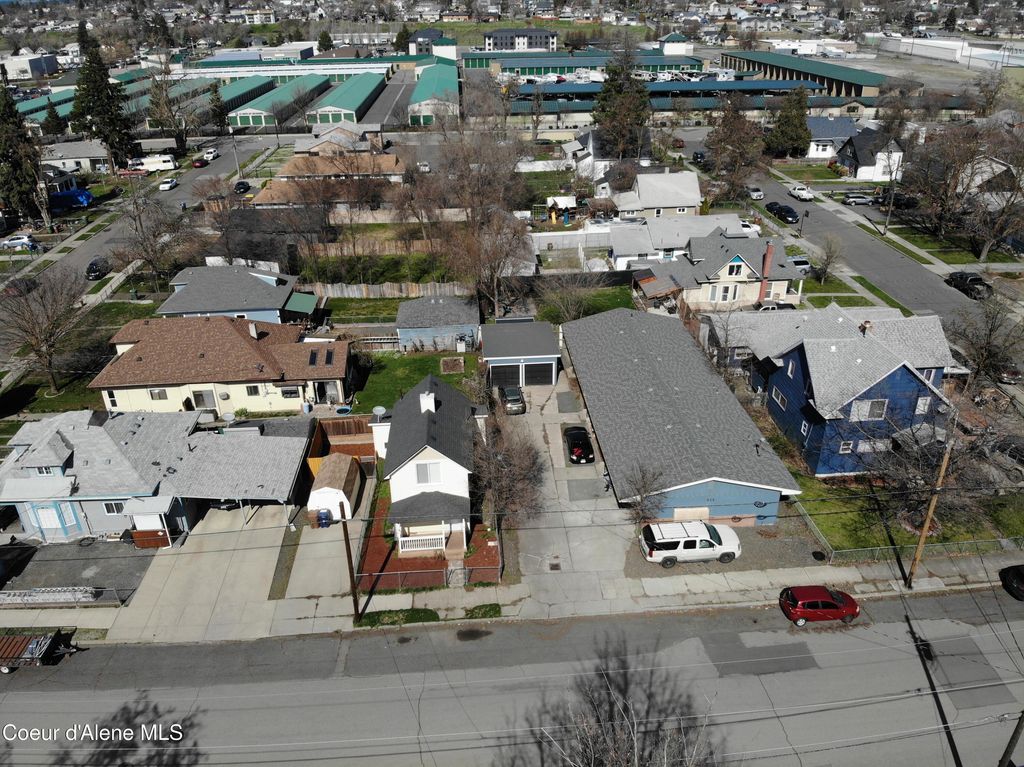 Photo of 515 Carlisle Ave, Spokane, WA 99207 (MLS # 26-2804)