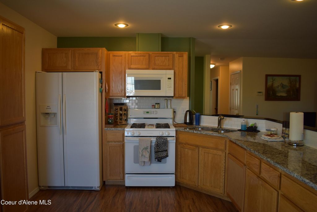Photo of 1406 Walnut St, Sandpoint, ID 83864 (MLS # 26-1698)