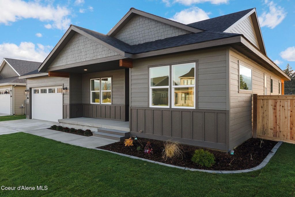 Photo of 2057 Aspen, Sandpoint, ID 83864 (MLS # 25-11012)