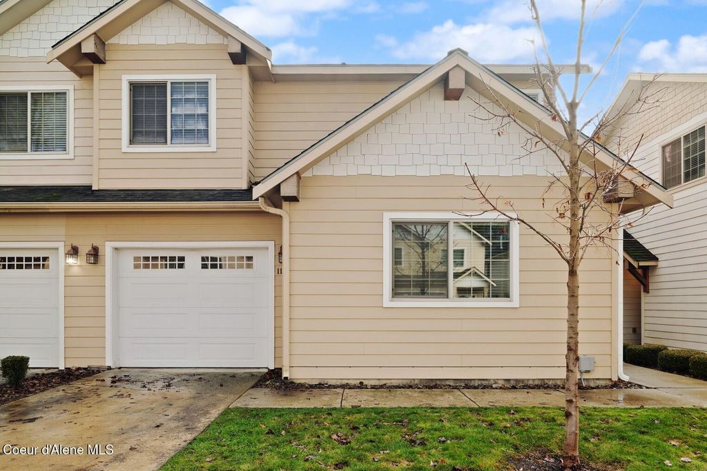 Photo of 1124 WILLOW LAKE Lake, Coeur dAlene, ID 83815 (MLS # 25-11560)