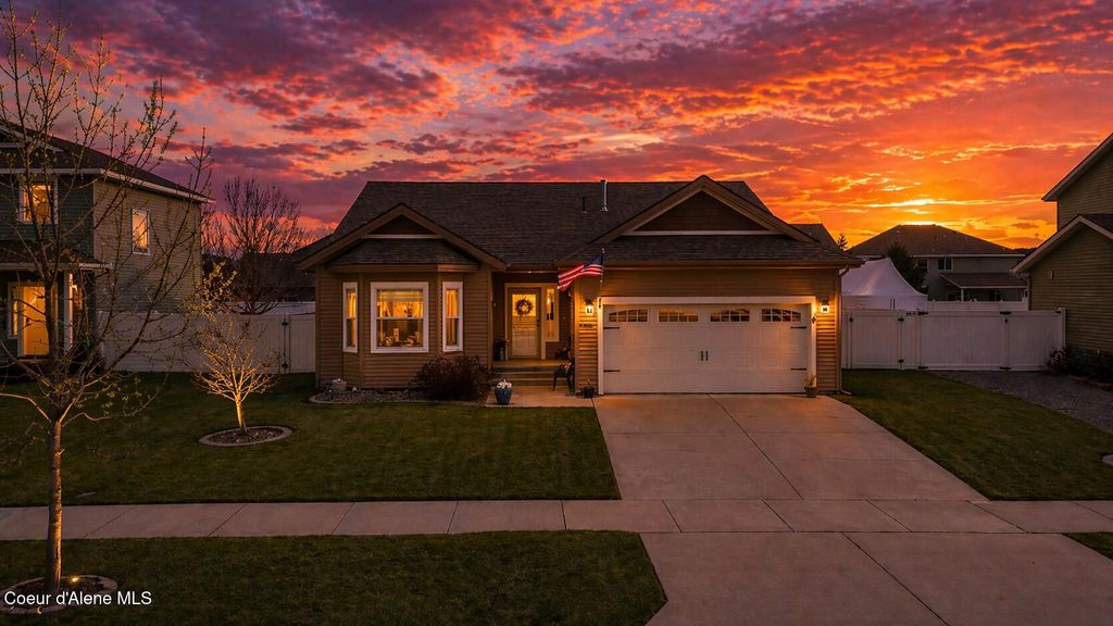 Photo of 4572 Long Meadow Meadow, Coeur dAlene, ID 83815 (MLS # 26-3901)