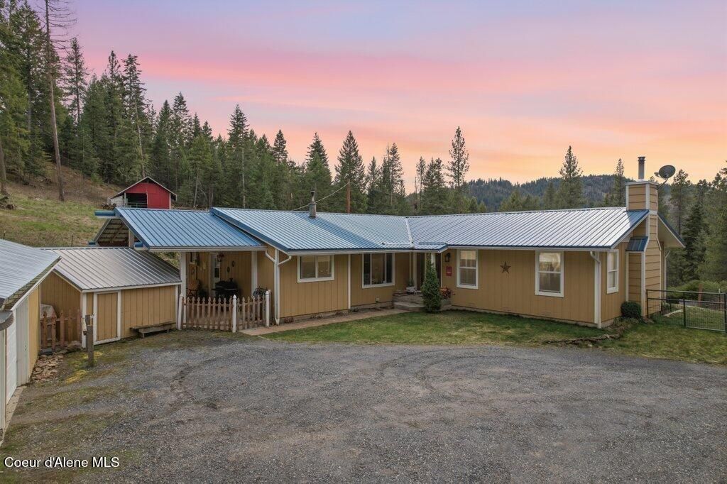 Photo of 5348 Stach Rd, Coeur dAlene, ID 83814 (MLS # 26-2668)
