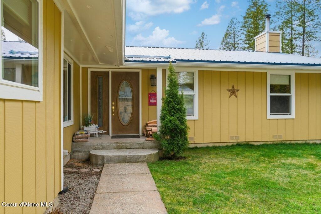 Photo of 5348 Stach Rd, Coeur dAlene, ID 83814 (MLS # 26-2668)