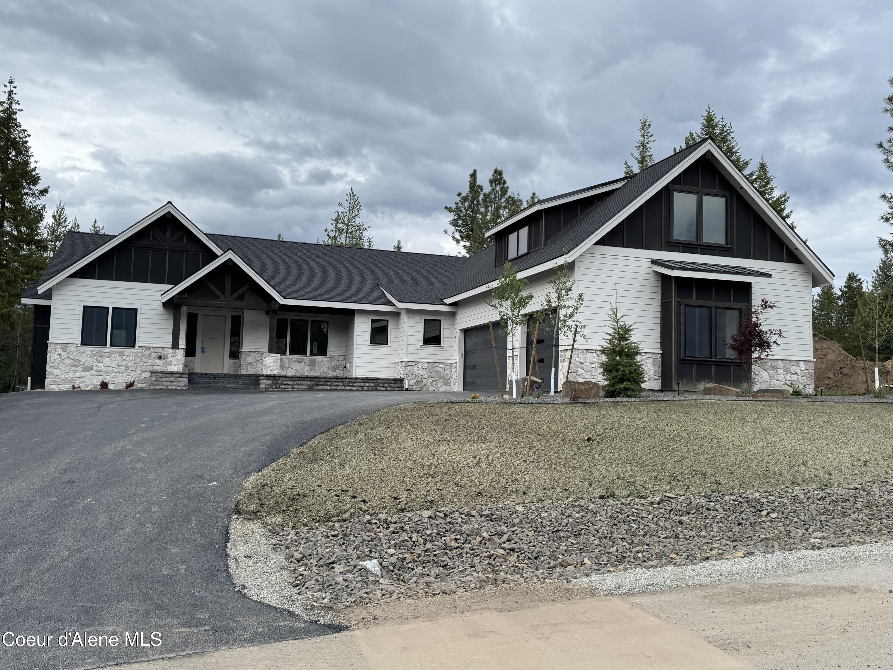 3861 W Winray Dr, Hayden, Idaho image 2