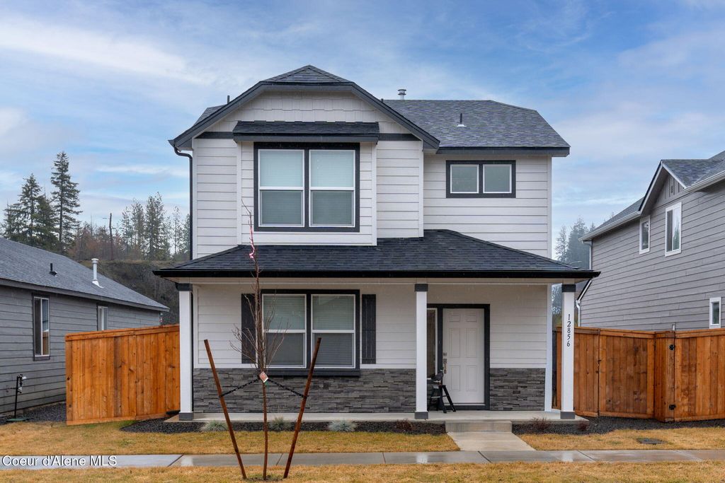 Photo of 12856 Bunchberry St, Hayden Lake, ID 83835 (MLS # 26-1485)