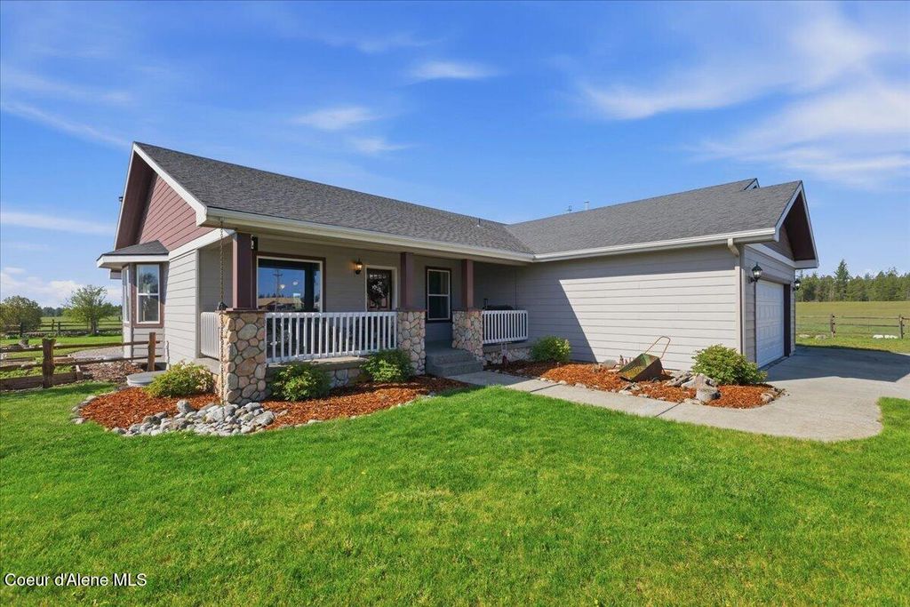 Photo of 222 Remington Rd, Athol, ID 83801 (MLS # 26-4347)