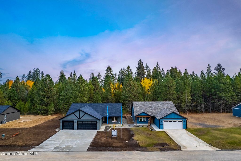 Photo of 936 Valley St, Oldtown, ID 83822 (MLS # 26-1393)