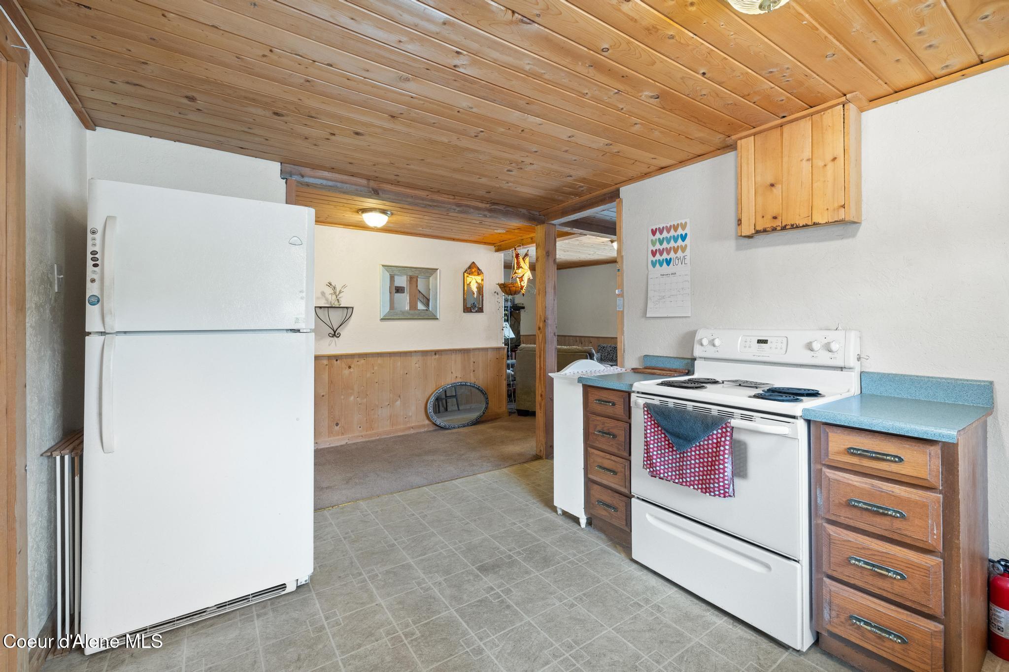 329 S Florence Ave, Sandpoint, Idaho image 17