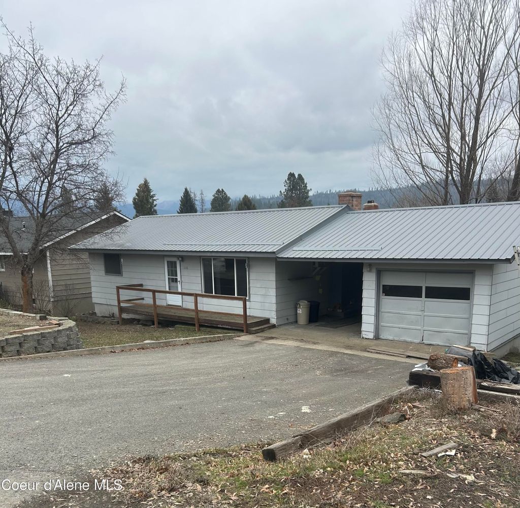 Photo of 1138 3rd St, St. Maries, ID 83861 (MLS # 26-584)