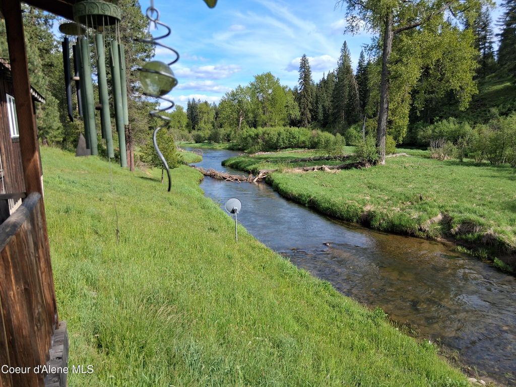 Photo of 141 Brook ST, Fernwood, ID 83830 (MLS # 26-5281)