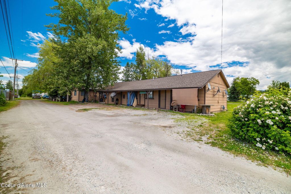 Photo of 105-109 E 1st Ave, Kootenai, ID 83840 (MLS # 24-6653)