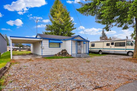 Photo of 10264 GOVERNMENT Way, Hayden, ID 83835 (MLS # 25-11509)