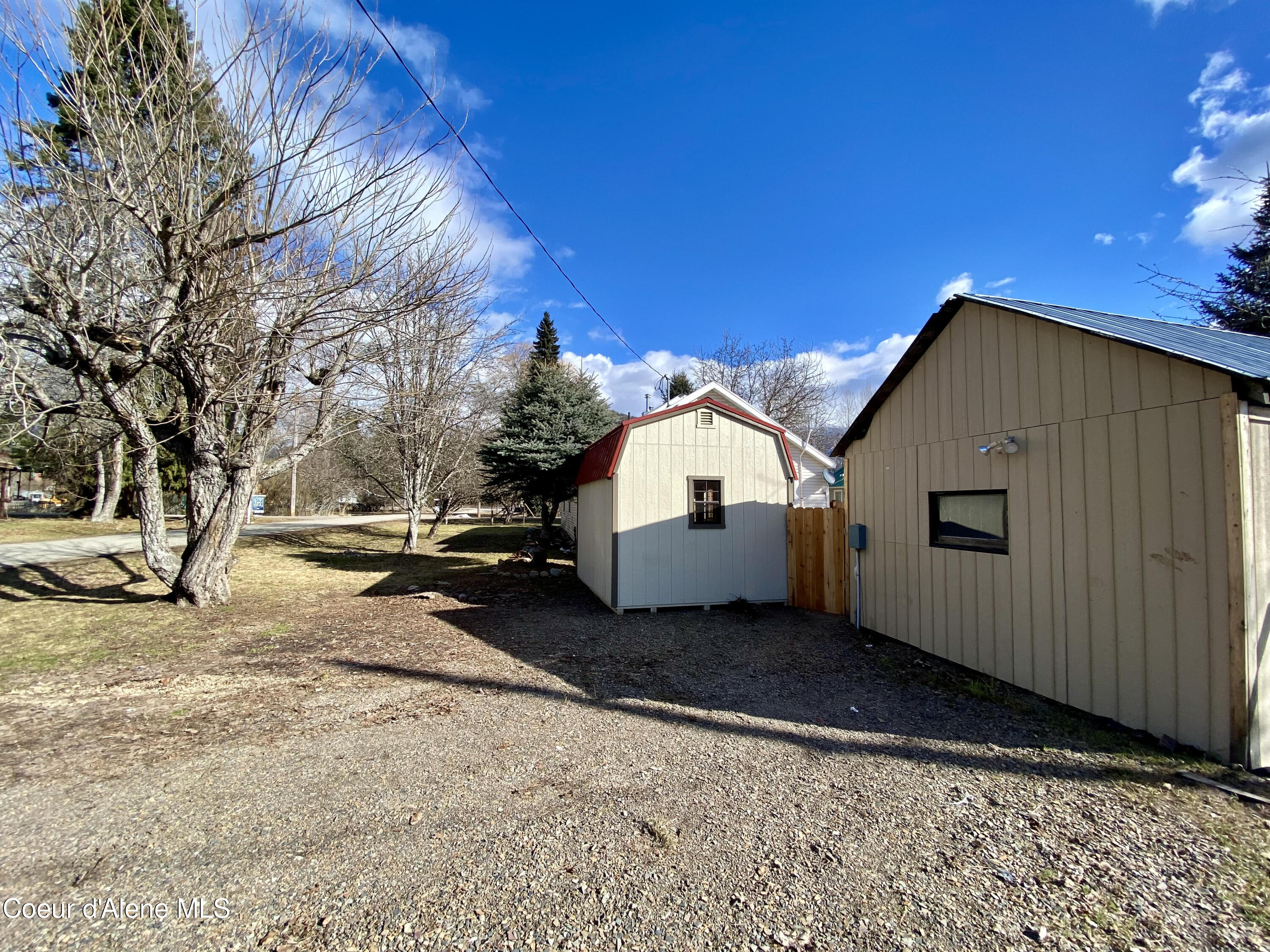 Clark Fork, Idaho 83811, United States, 3 Bedrooms Bedrooms, ,1 BathroomBathrooms,Residential,Active,47961