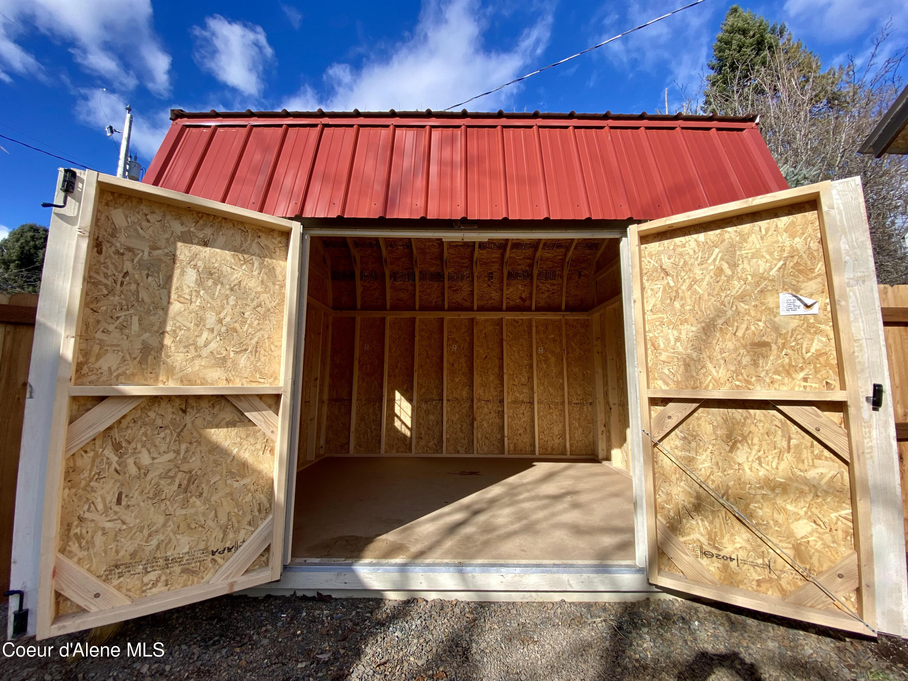 Clark Fork, Idaho 83811, United States, 3 Bedrooms Bedrooms, ,1 BathroomBathrooms,Residential,Active,47961