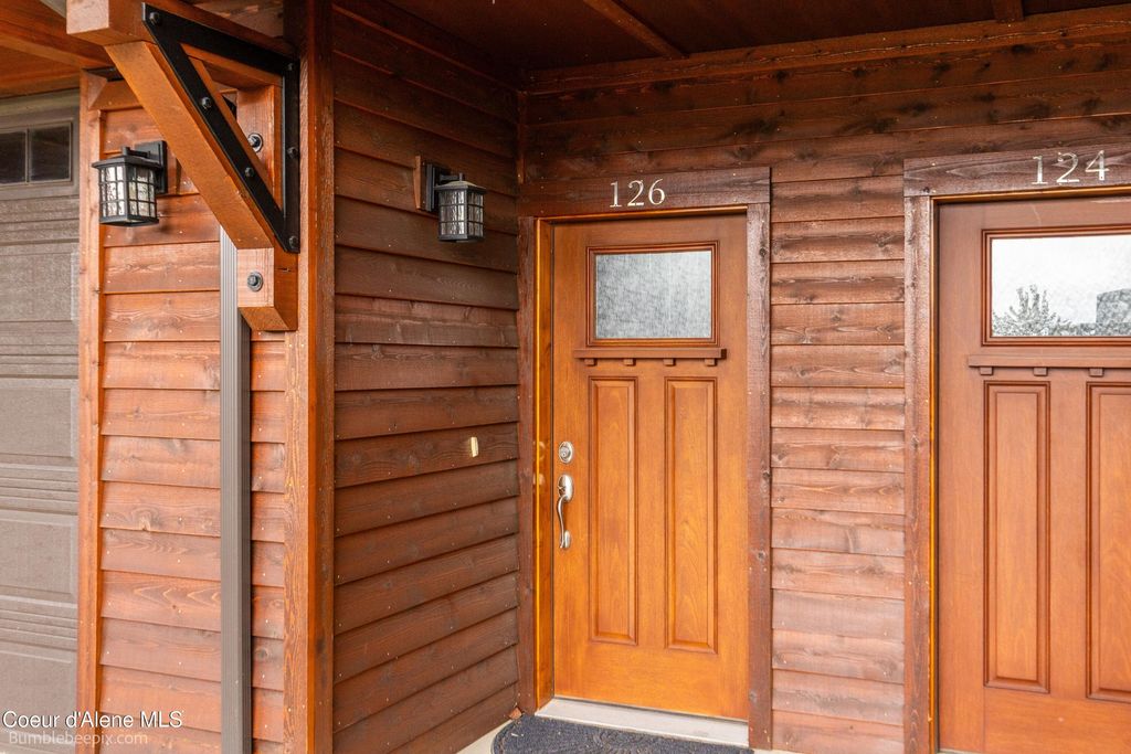 Photo of 126 Chutes Ln, Sandpoint, ID 83864 (MLS # 26-5069)
