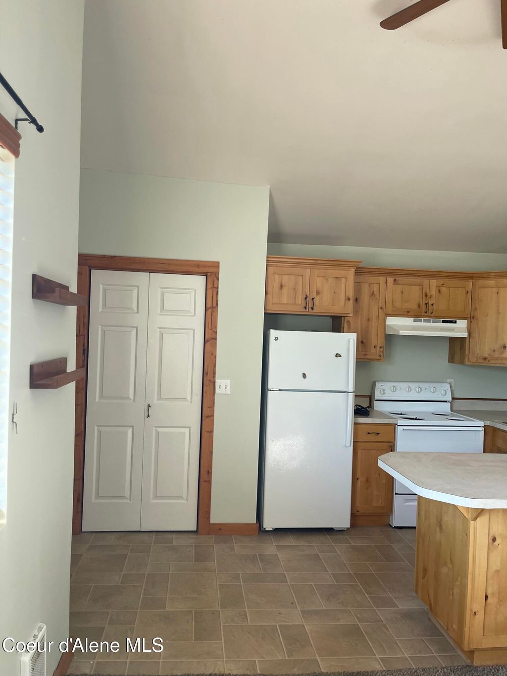 Photo of 43143 Riverview #APT 5, Kingston, ID 83839 (MLS # 26-5211)