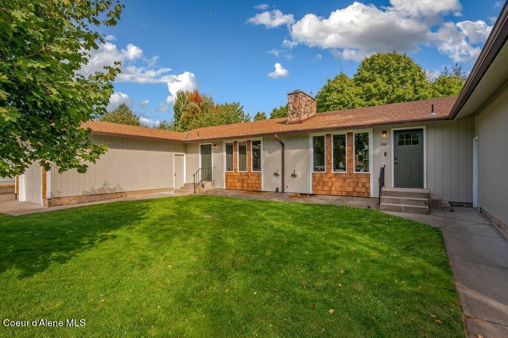 Photo of 3810 N Belmont RD, Coeur dAlene, ID 83815 (MLS # 24-9650)