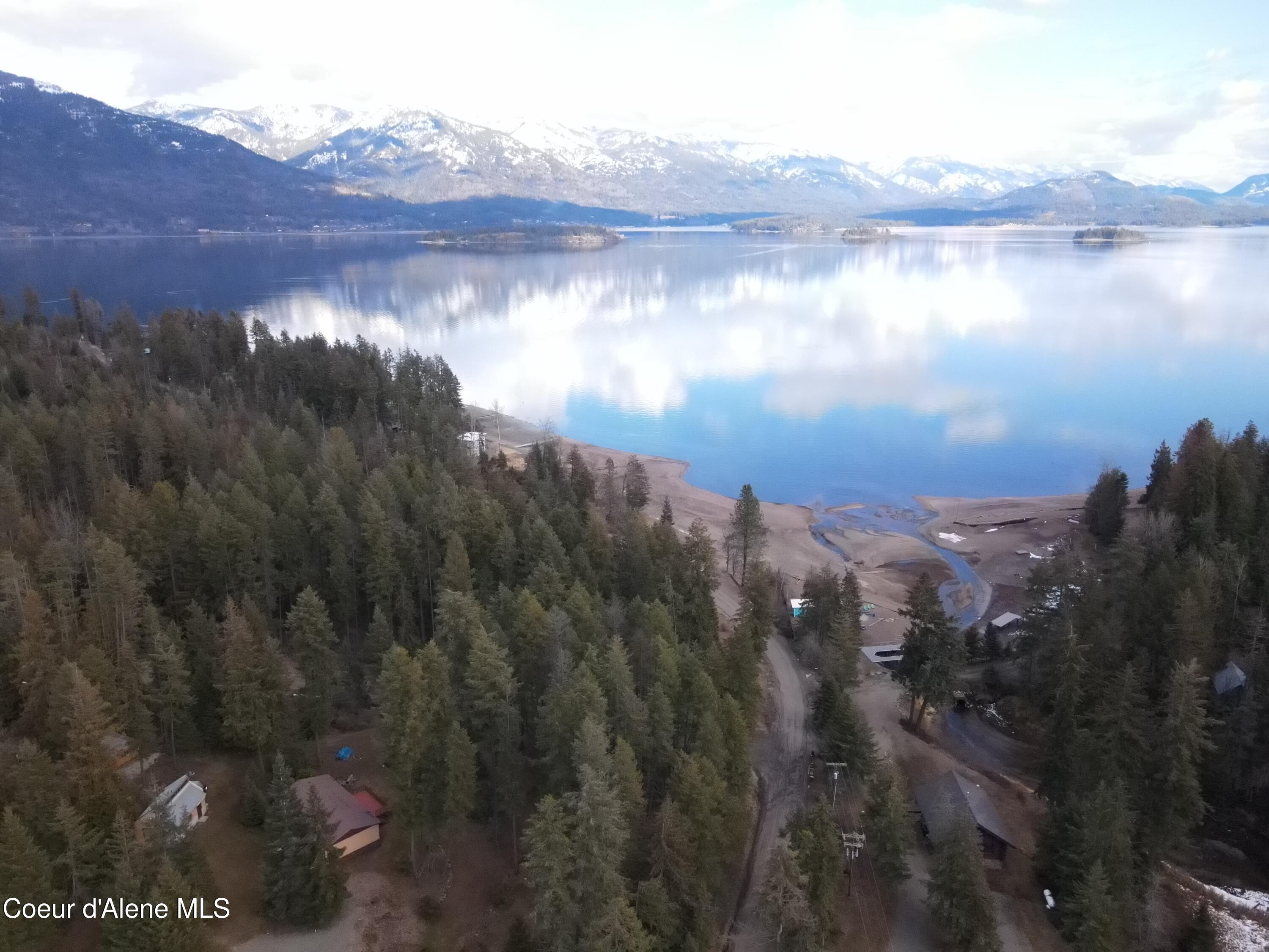 15 Martin Bay Loop, Sagle, Idaho image 3
