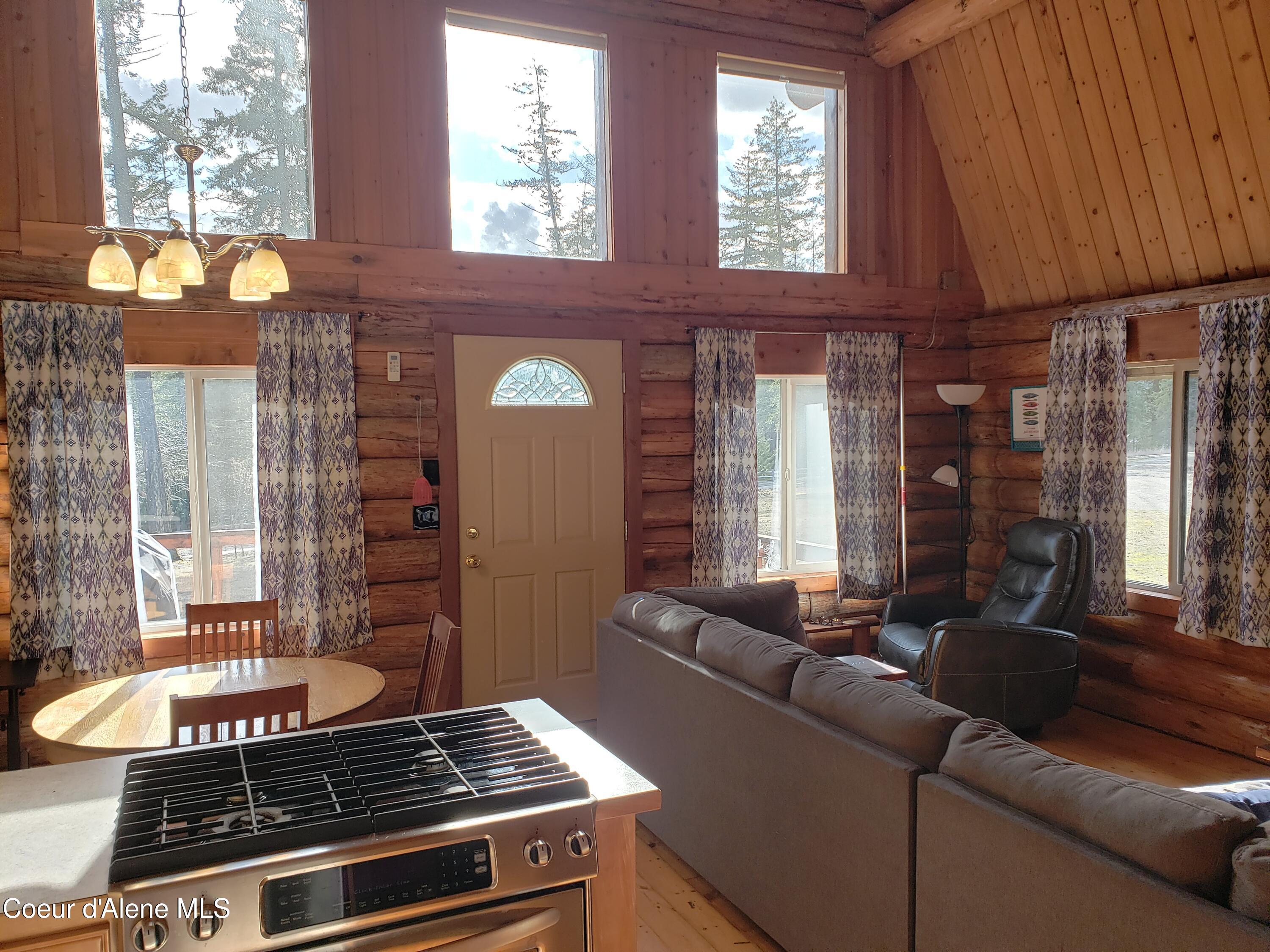 15 Martin Bay Loop, Sagle, Idaho image 13