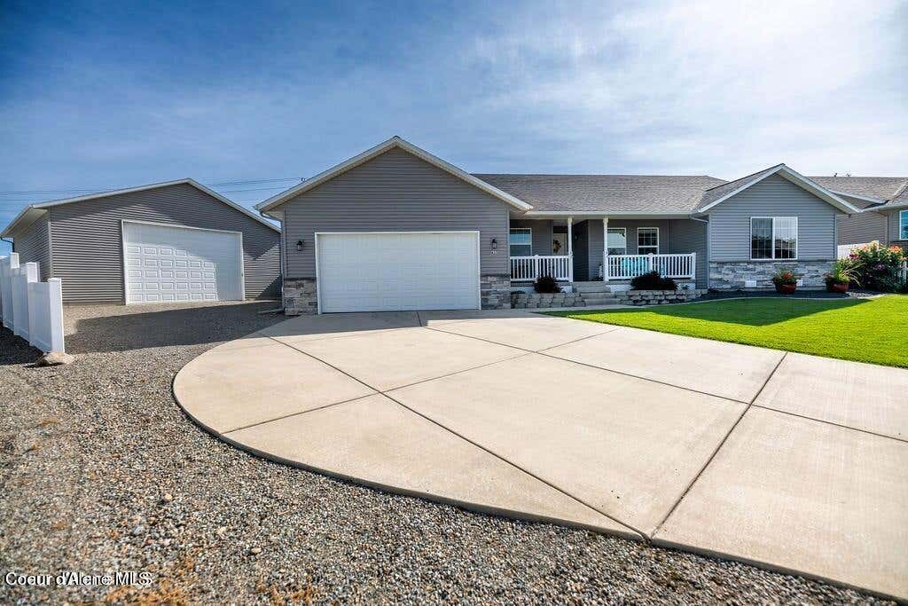 Photo of 855 Walson CT, Post Falls, ID 83854 (MLS # 26-6585)